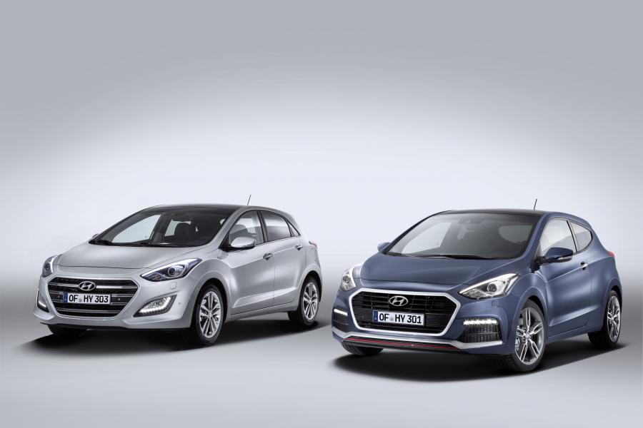  Hyundai i30 3-Door Turbo 2015 года  (фото 17 из 24)